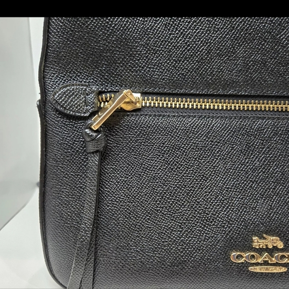 COACH Black Pebble Textured Leather Backpack F76624. - Picture 3 of 11